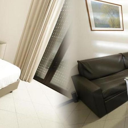 Gabbiano Apartments Rimini Eksteriør bilde