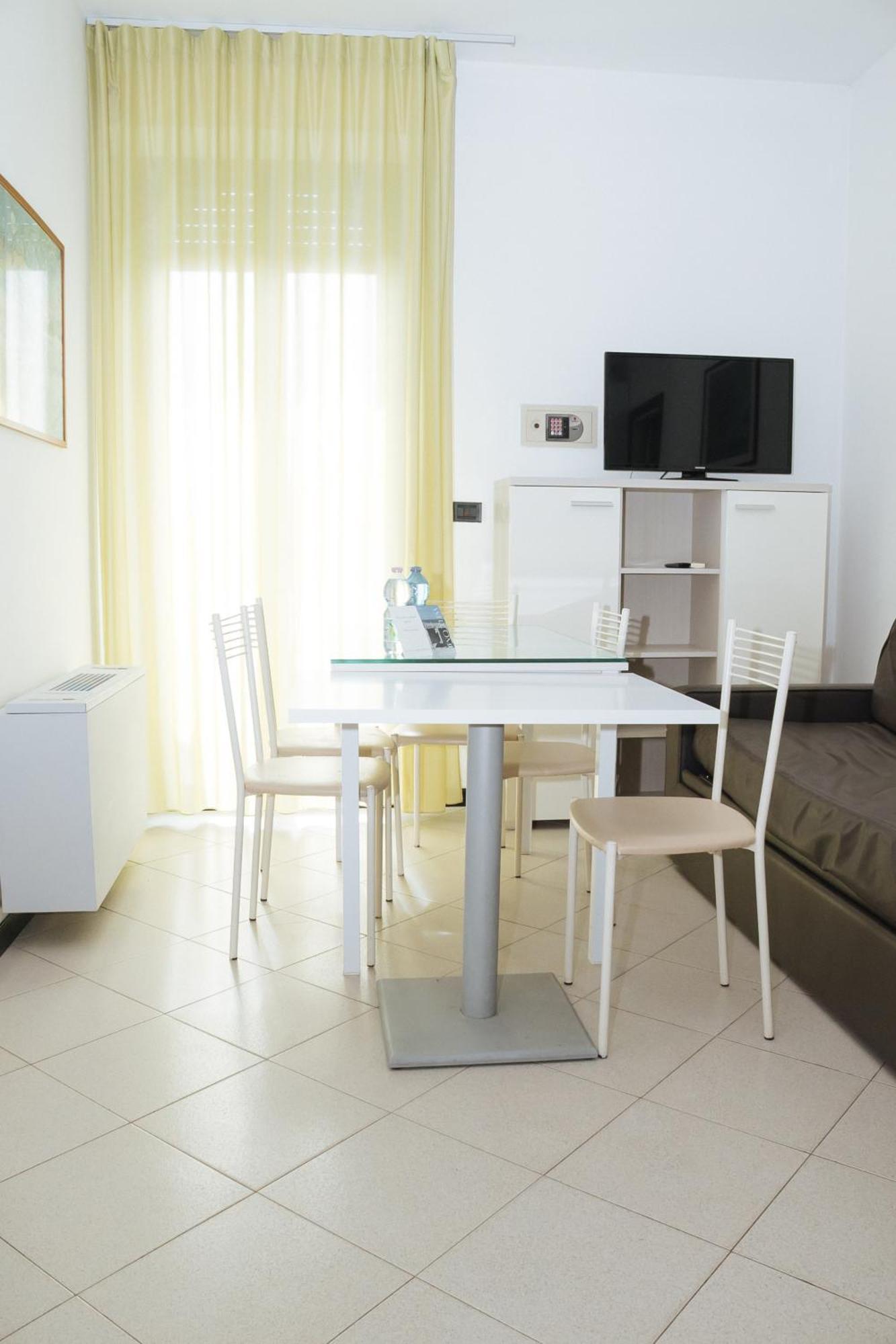 Gabbiano Apartments Rimini Eksteriør bilde